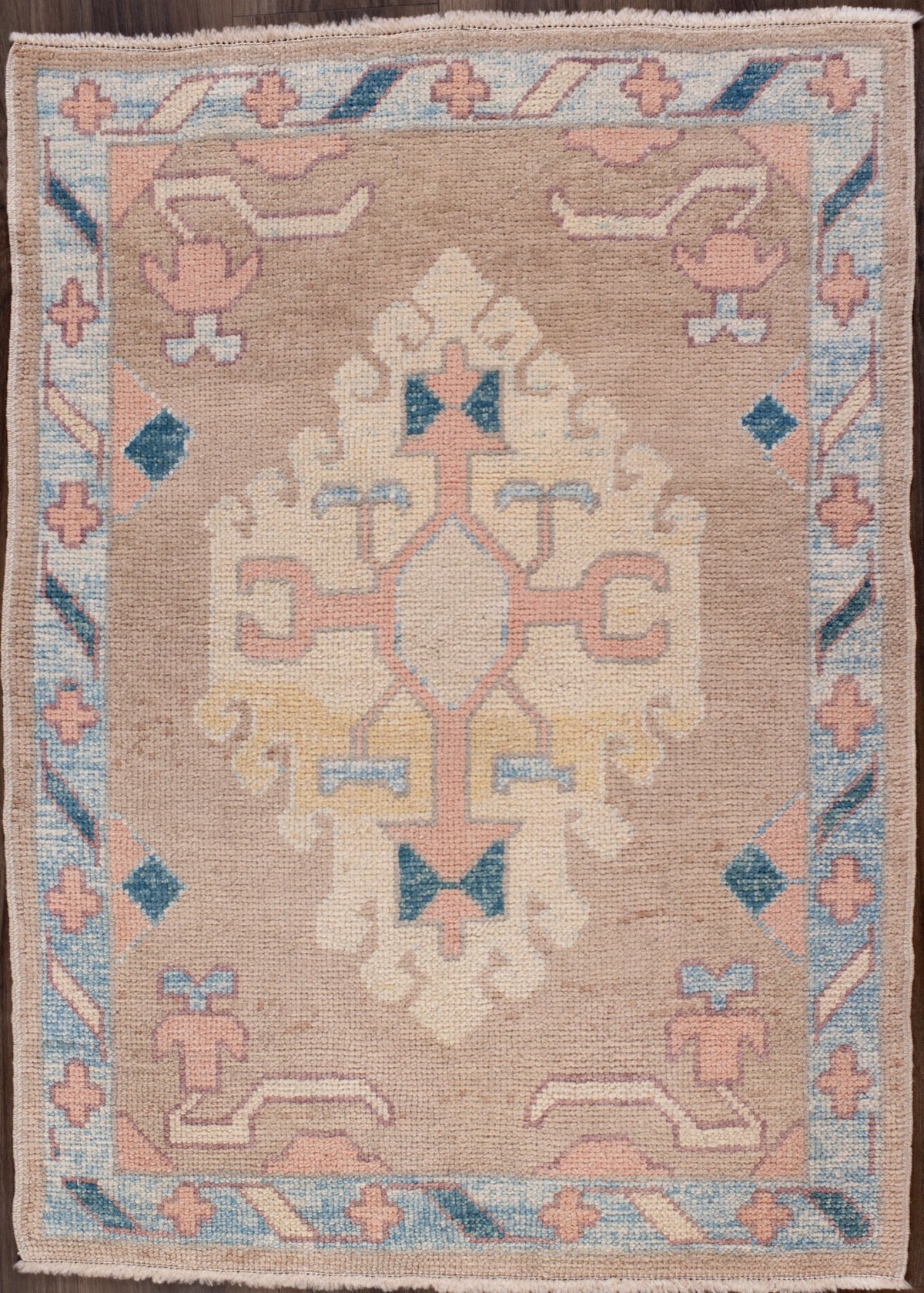Turkish Rug 3'3" x 4'6"