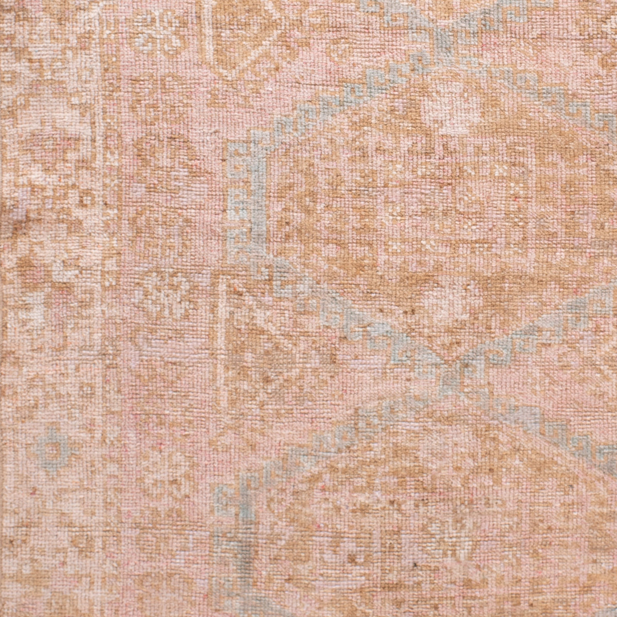 Eastern Turkish Rug 3'9" 7'4"