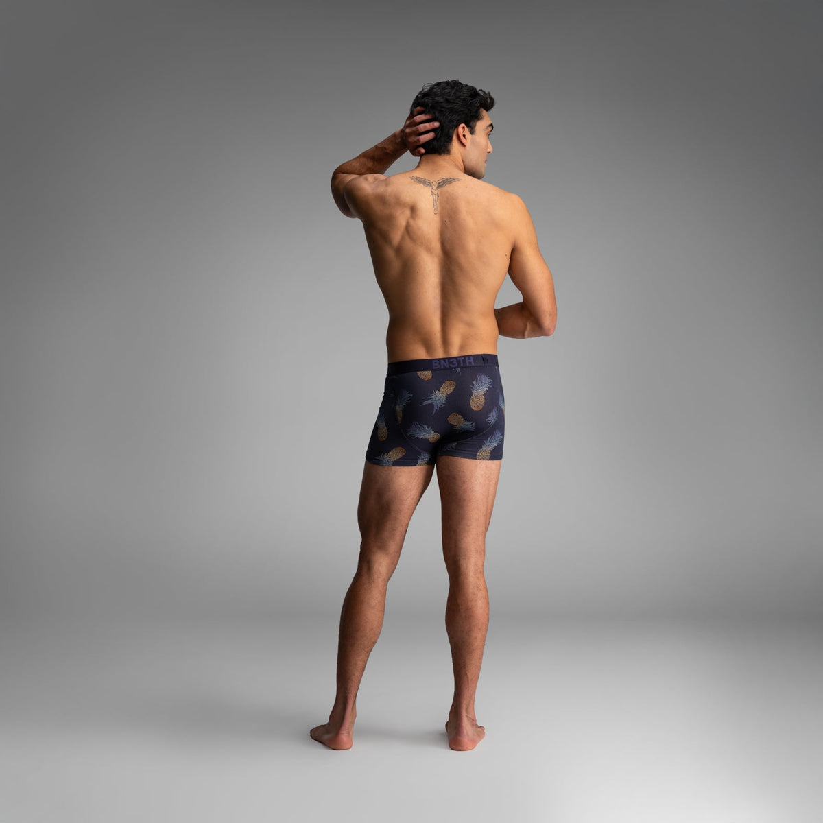 Classic Icon Trunk: Pineapple Ombre - Dark Navy