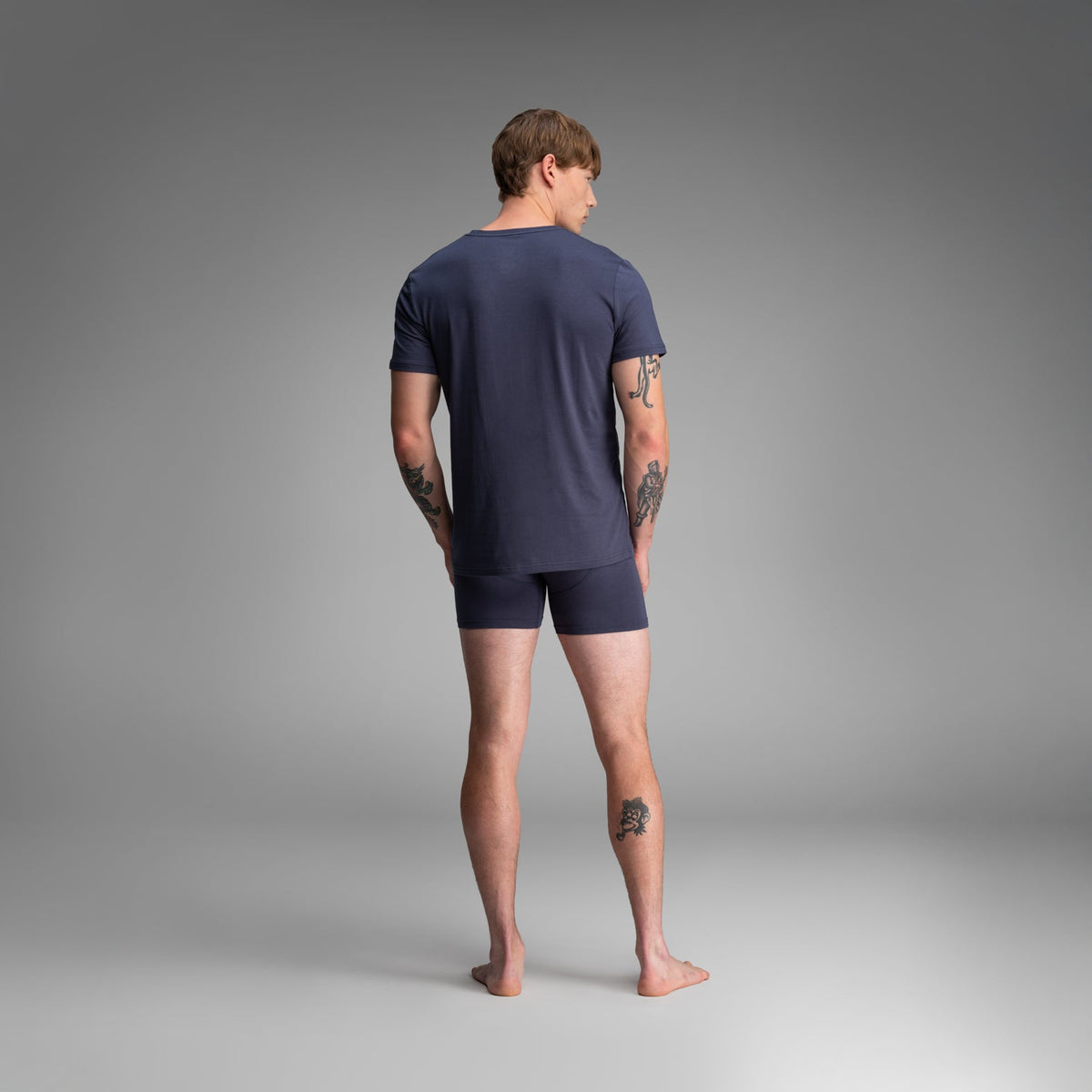 Essentials Crew T-Shirt : Midnight Navy