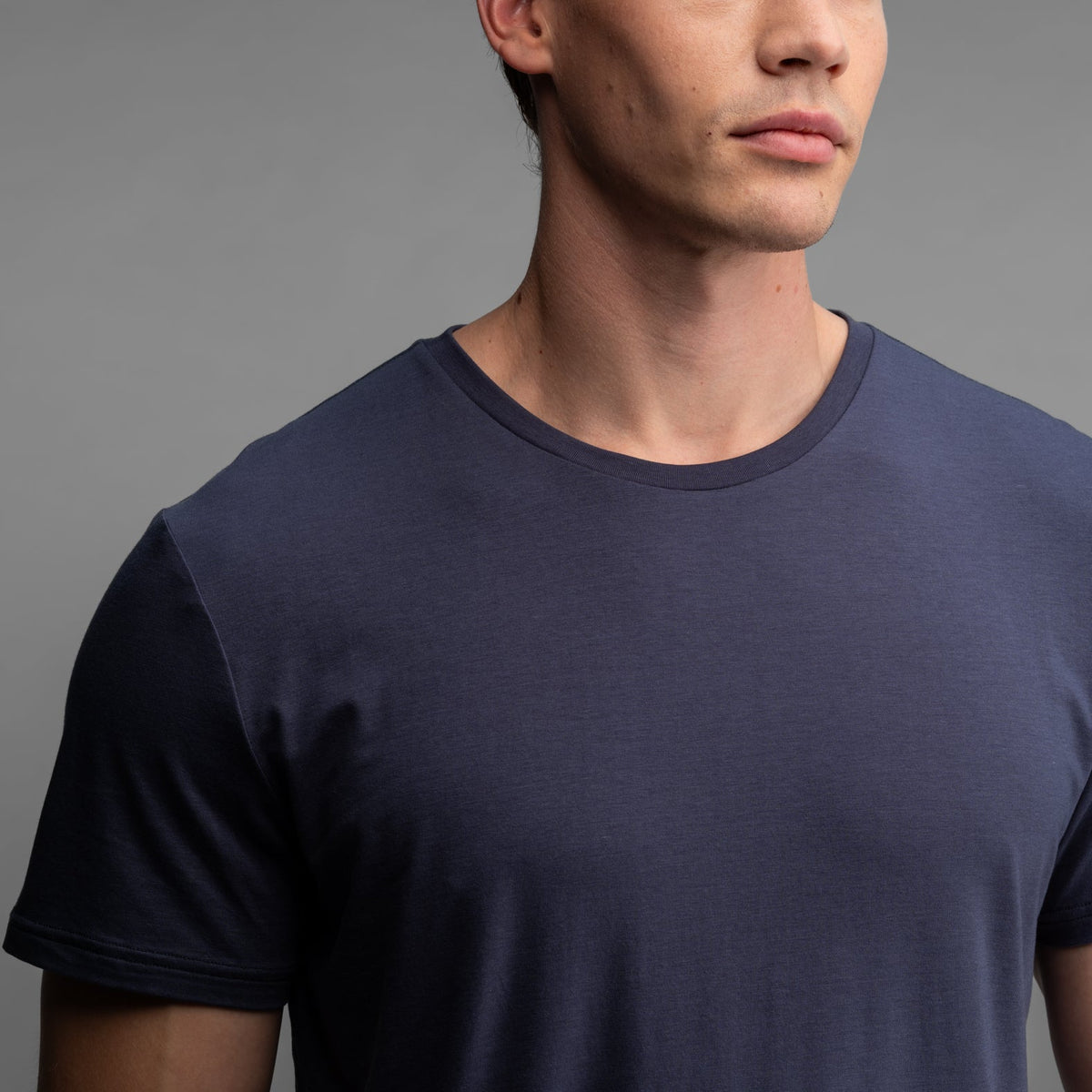 Essentials Crew T-Shirt : Midnight Navy