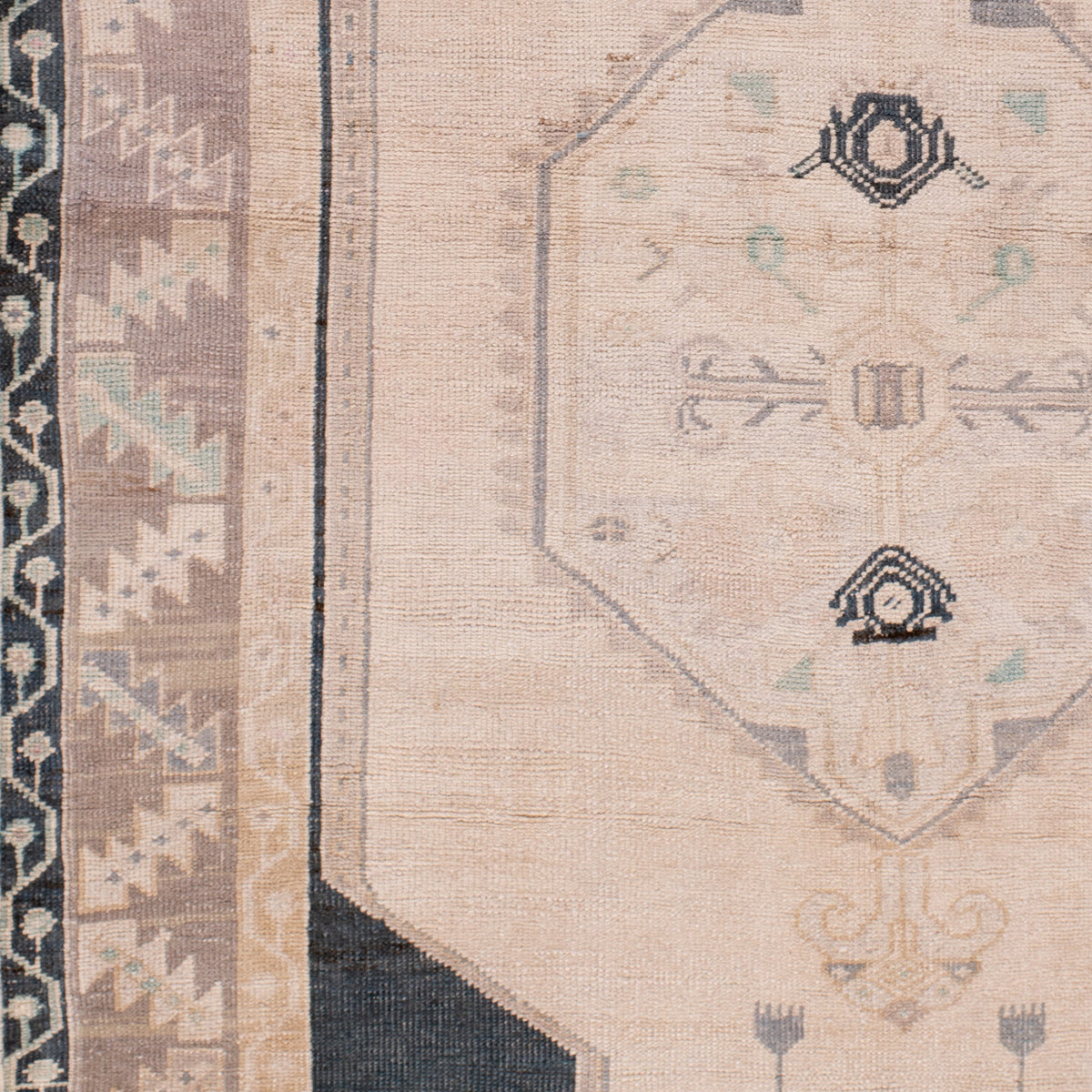 Turkish Rug  3'11" x 5'8"