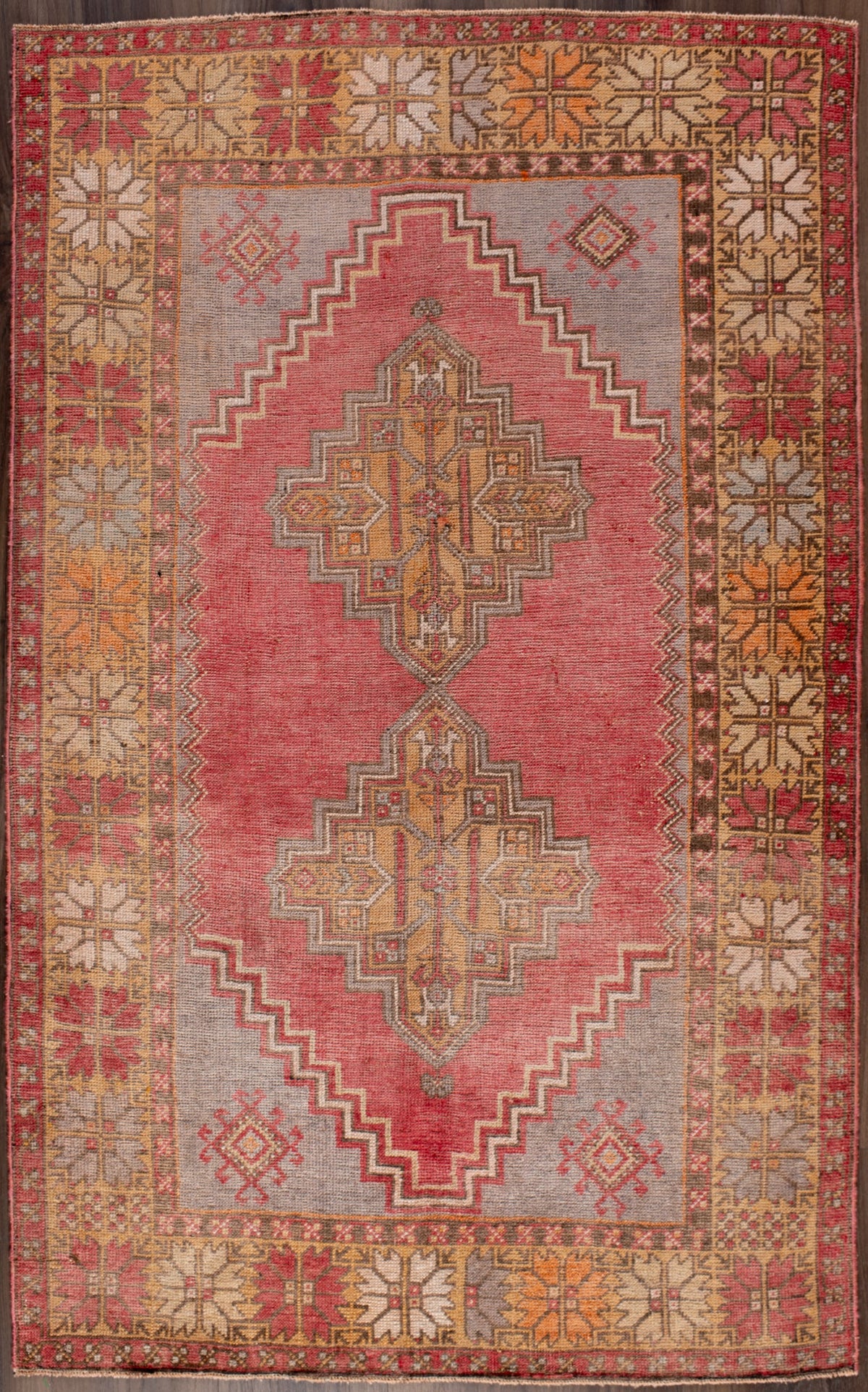 Turkish Rug 3'9" x 6'