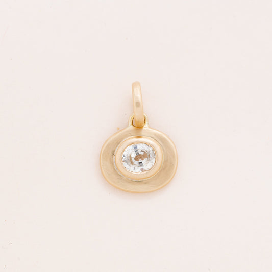 18K Pendant with Oval Old Mine Cut 1.65 Carat White Sapphire